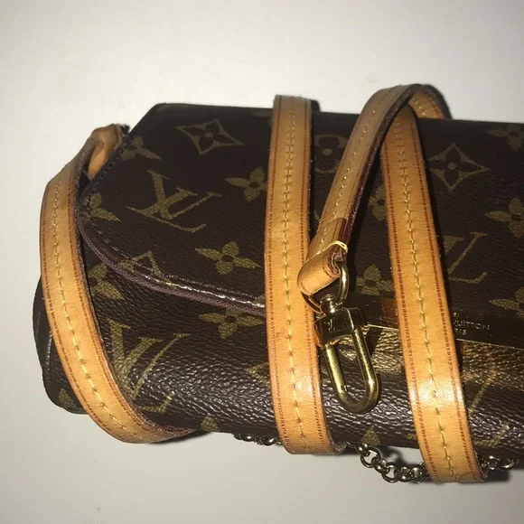 ๐FAVORITE PM๐LOUIS VUITTON CROSSBODY - Picture 12 of 15